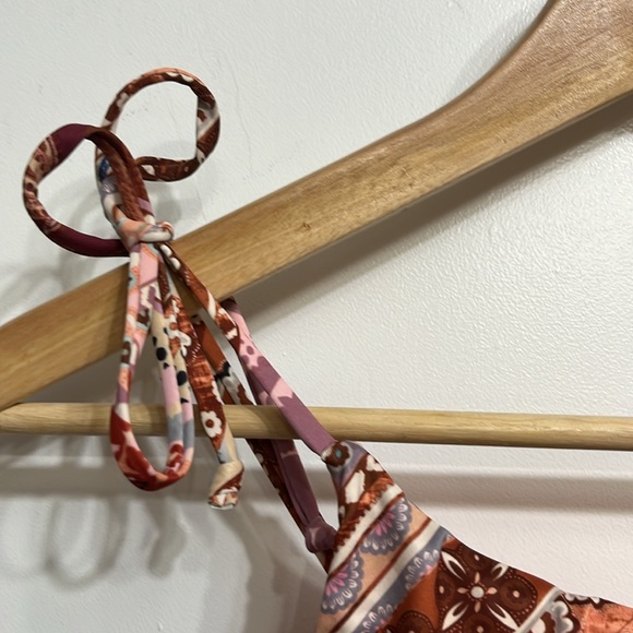 Quint Soul Swimsuit - Picture 4 of 11